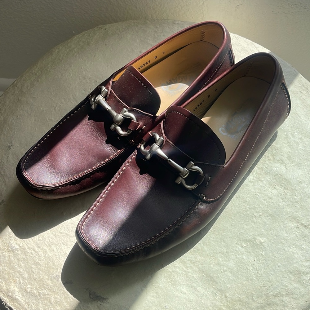 Salvatore Ferragamo Gancini Driver Loafers 9D